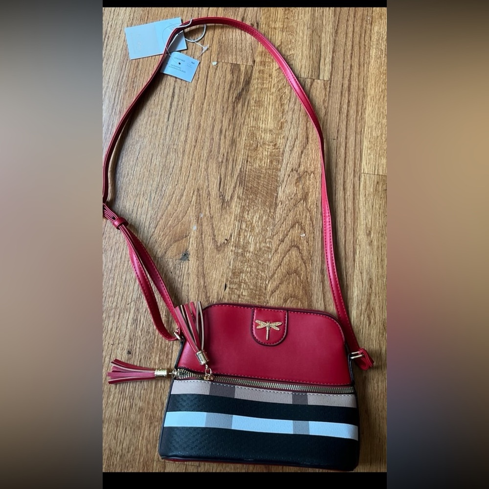 NWT - Le bag Red Crossbody Bag with Dragonfly motif